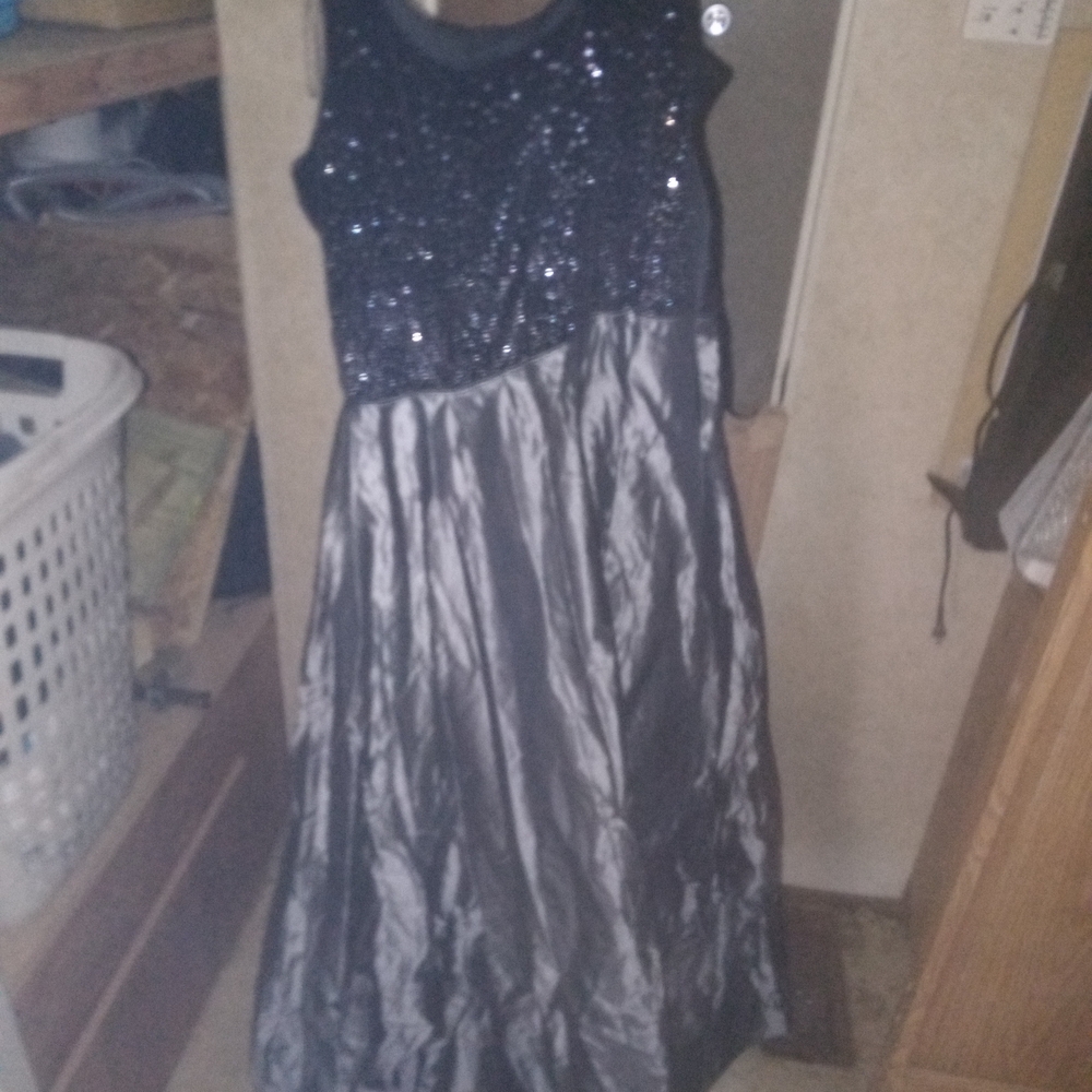 Elegant Black and Silver Prom Dress